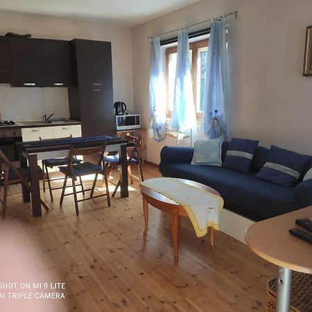 Casa Adriana Apartment Saint-Vincent Bagian luar foto