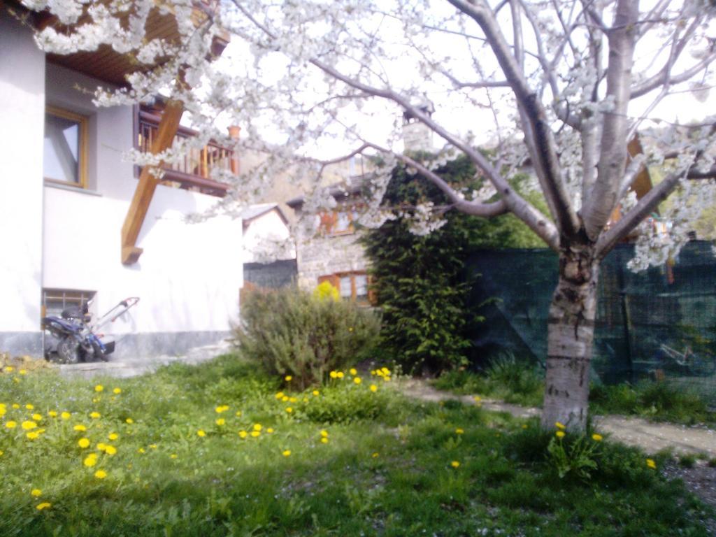 Casa Adriana Apartment Saint-Vincent Bagian luar foto